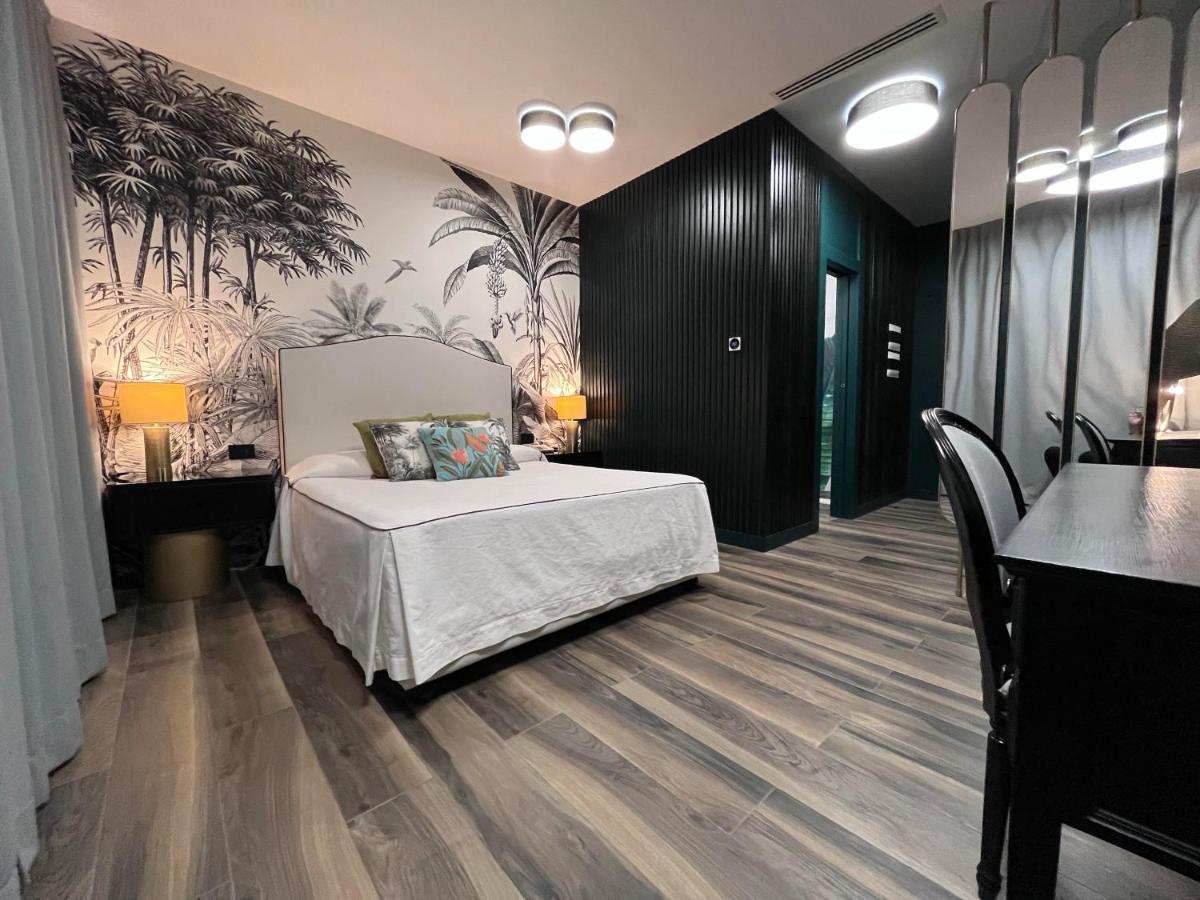 Al Boschetto Hotel Кастел Волтурно Екстериор снимка