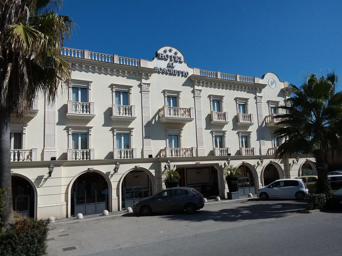 Al Boschetto Hotel Кастел Волтурно Екстериор снимка