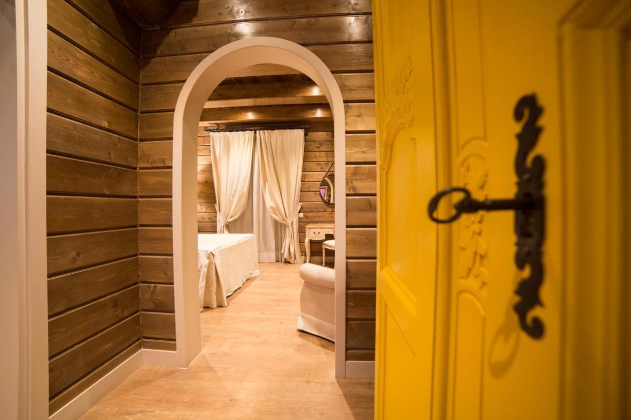 Al Boschetto Hotel Кастел Волтурно Екстериор снимка